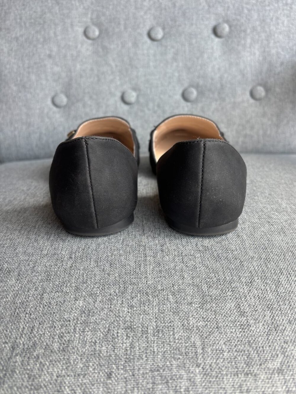 Isaac Mizrahi New York Black D’Orsay Flats Size 7.5 Bow Gold Tip Detail - Picture 6 of 11